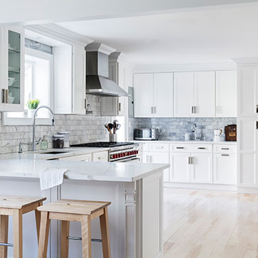 White Kitchen cabinets 
